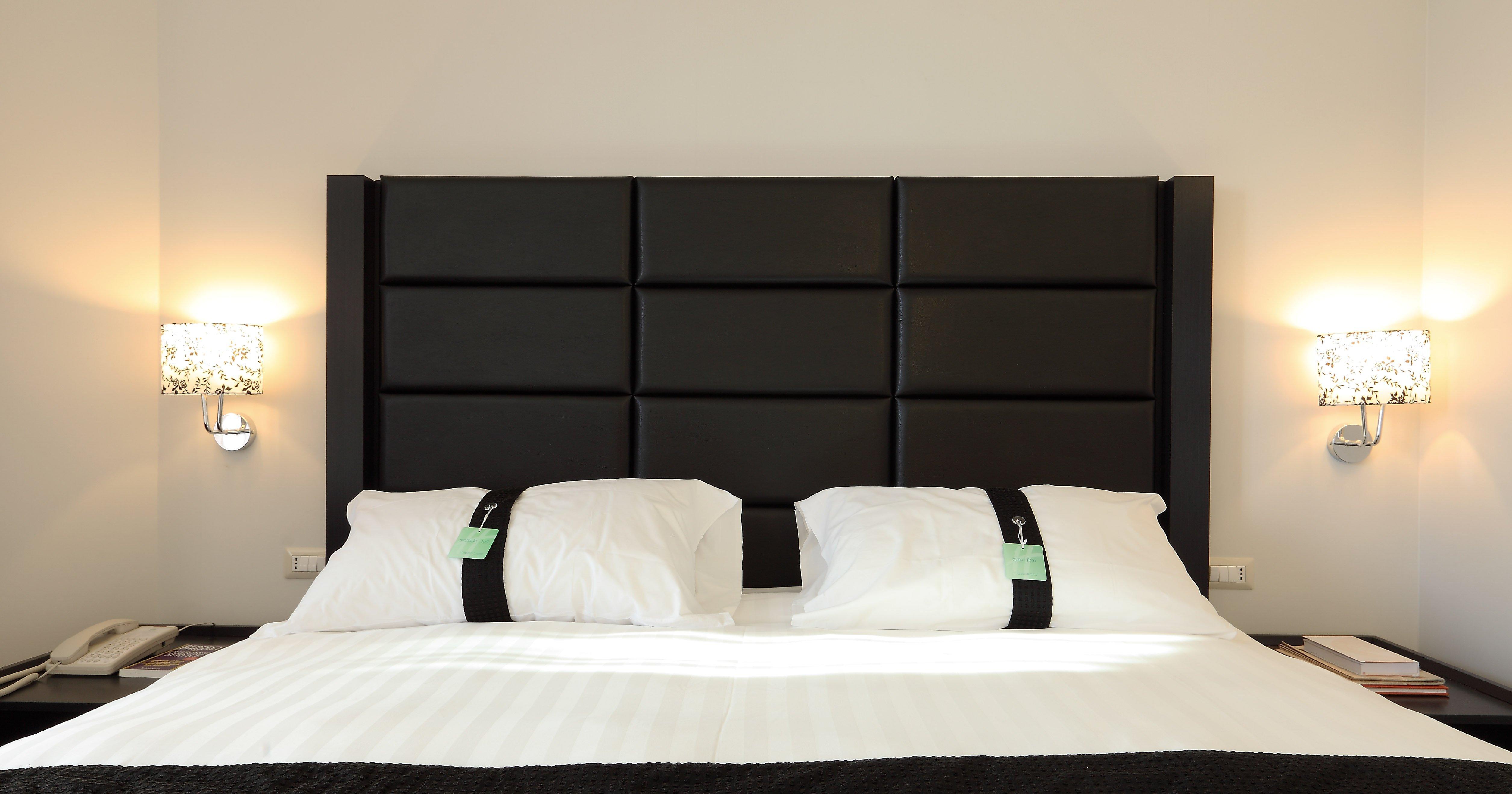 Holiday Inn Genoa City By Ihg Esterno foto