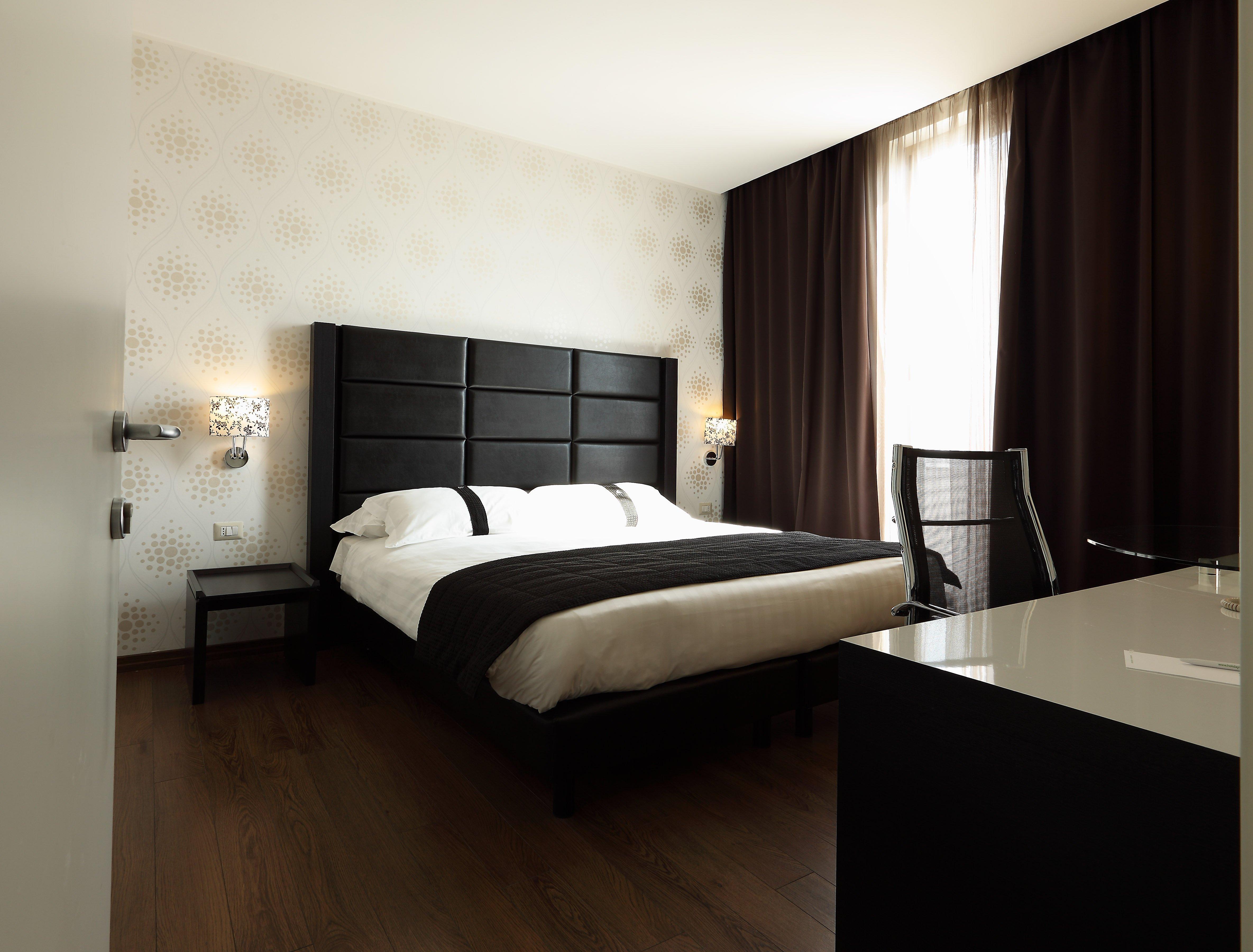 Holiday Inn Genoa City By Ihg Esterno foto
