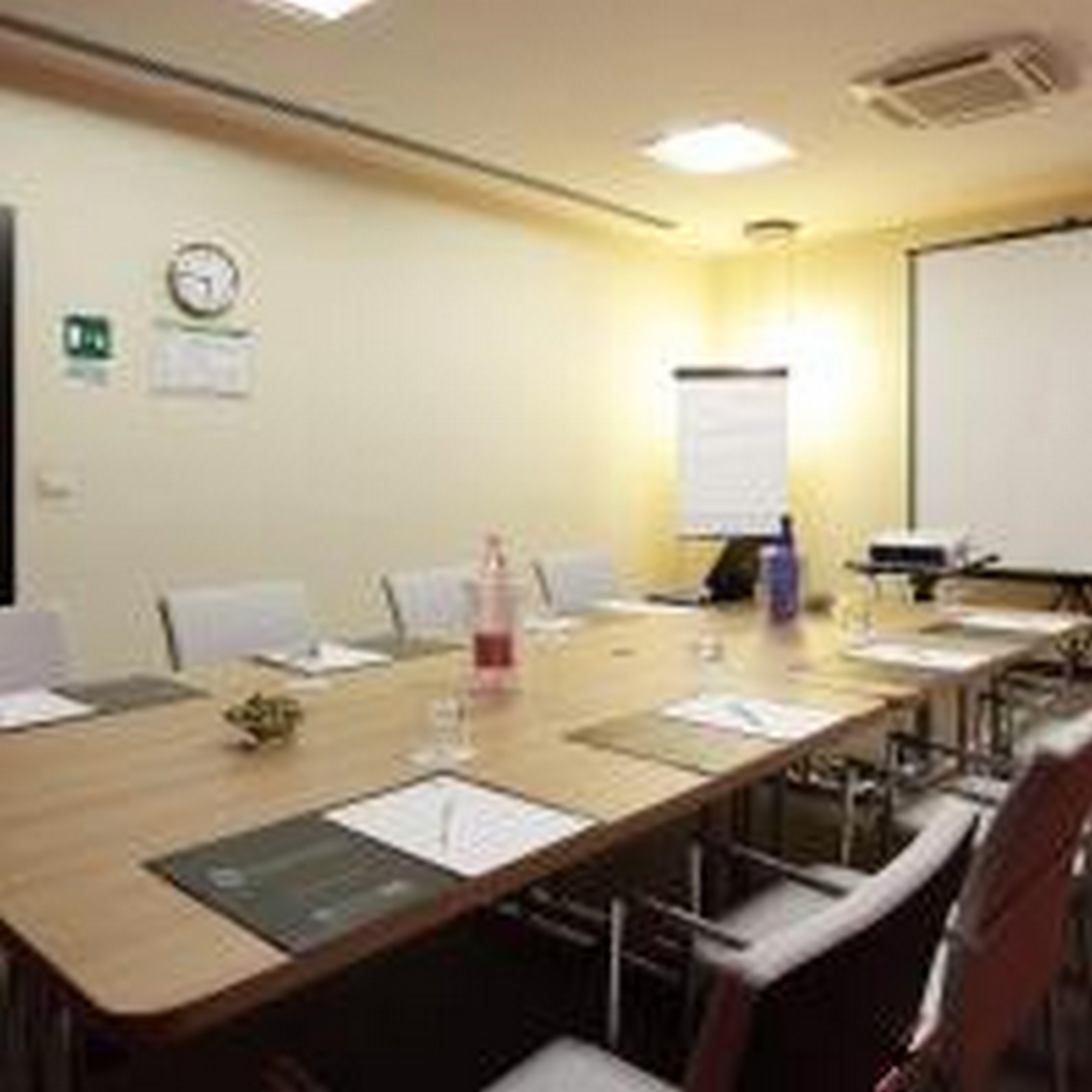 Holiday Inn Genoa City By Ihg Esterno foto
