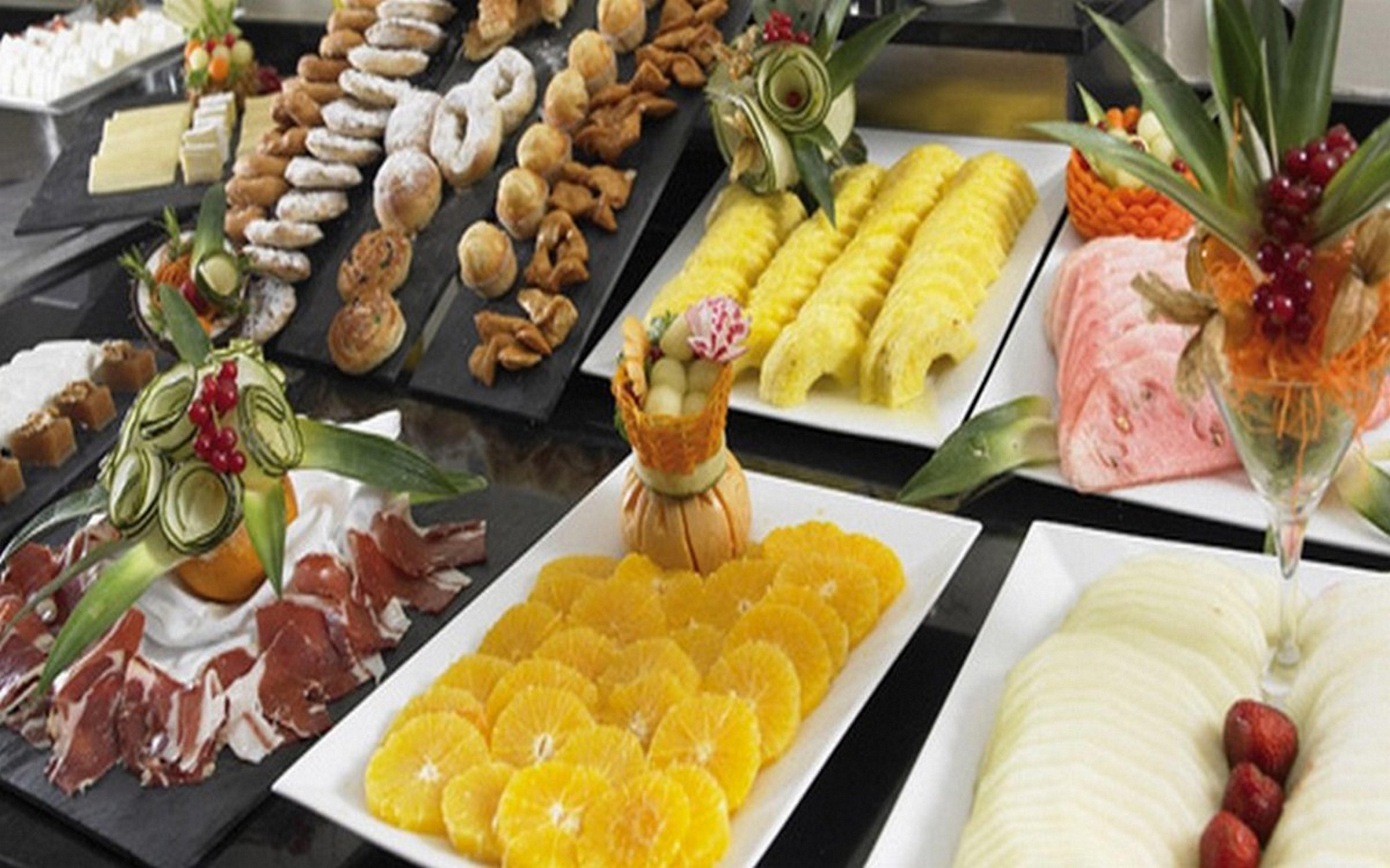 Holiday Inn Genoa City By Ihg Esterno foto