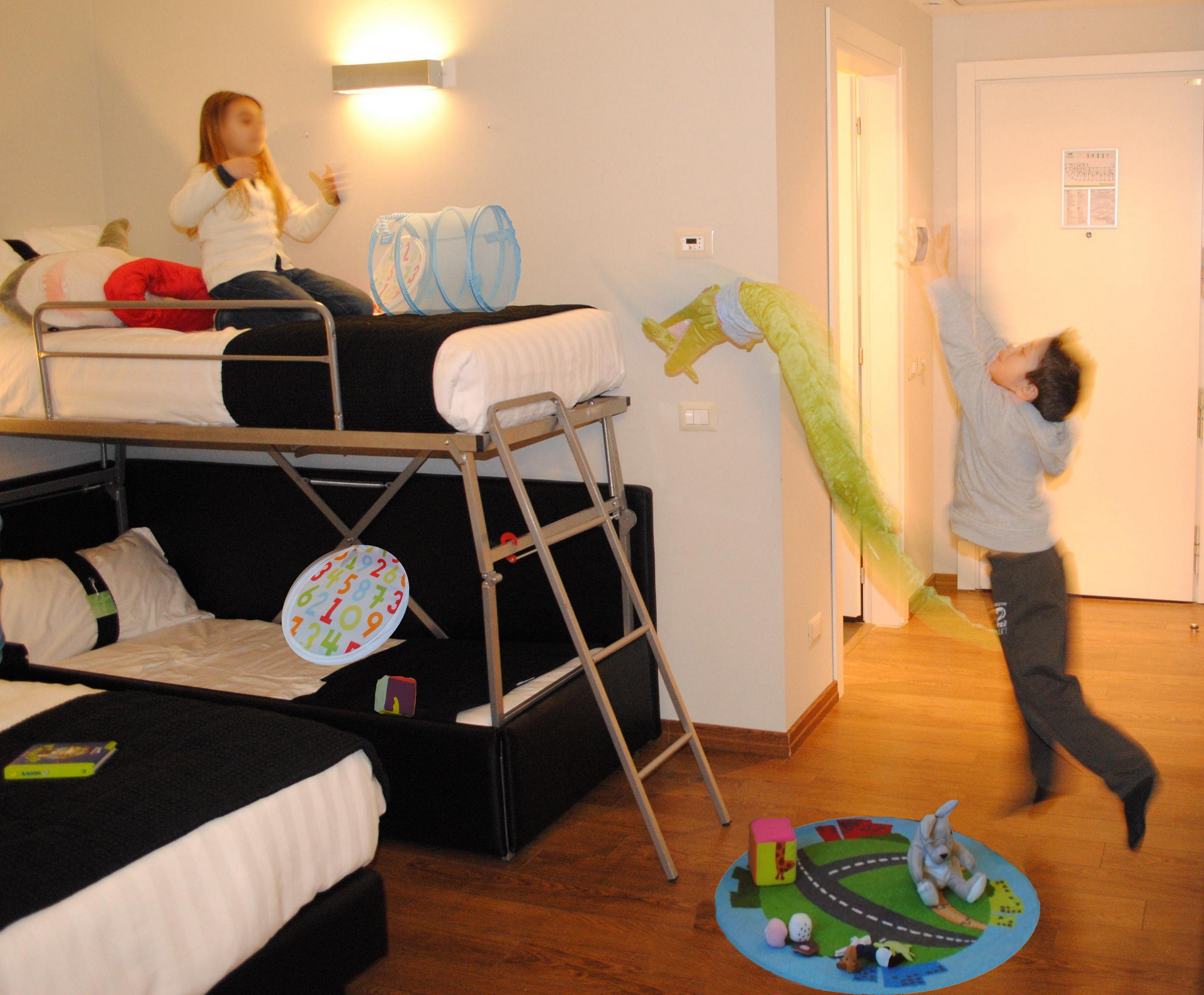 Holiday Inn Genoa City By Ihg Esterno foto