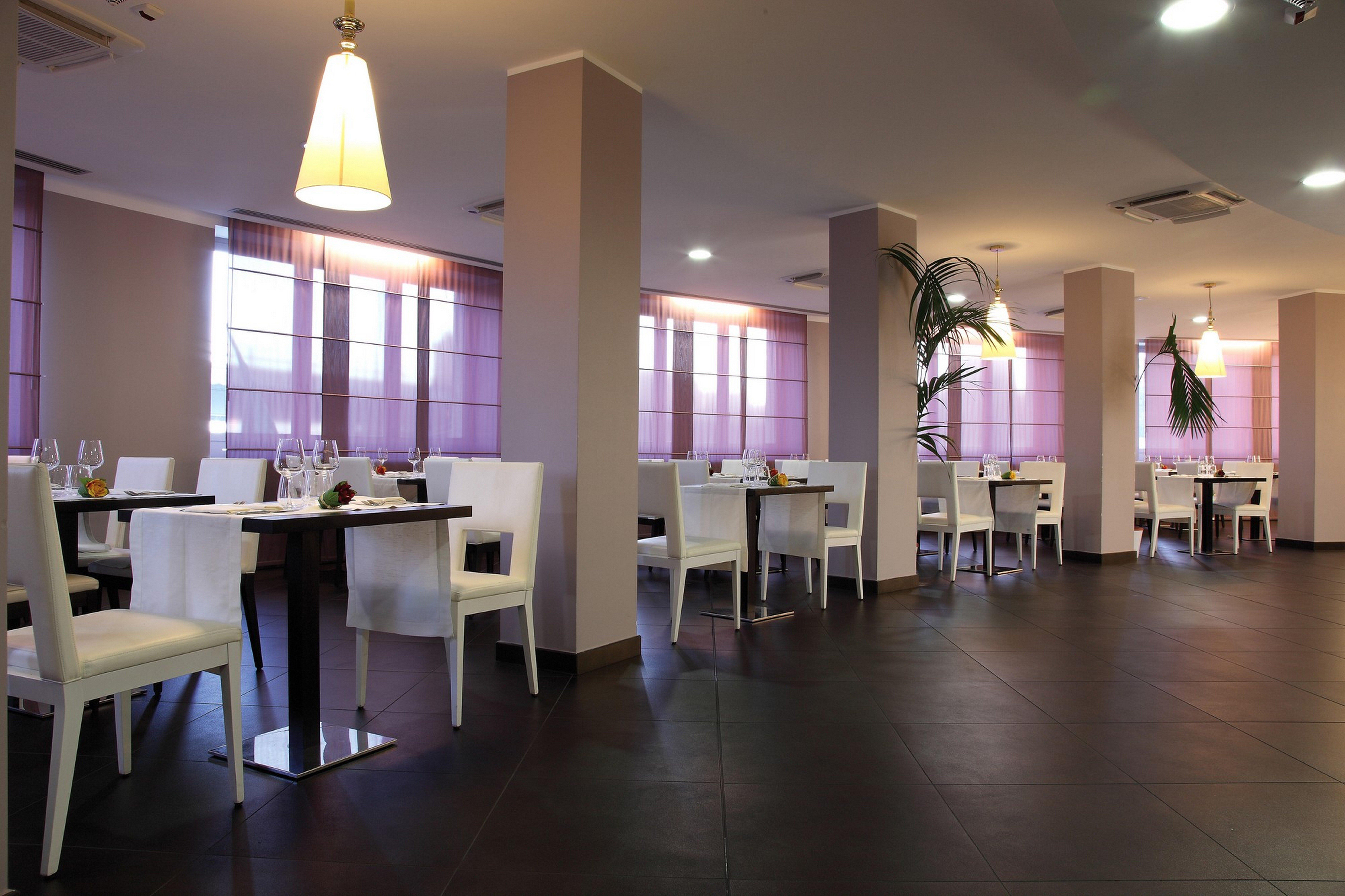 Holiday Inn Genoa City By Ihg Esterno foto