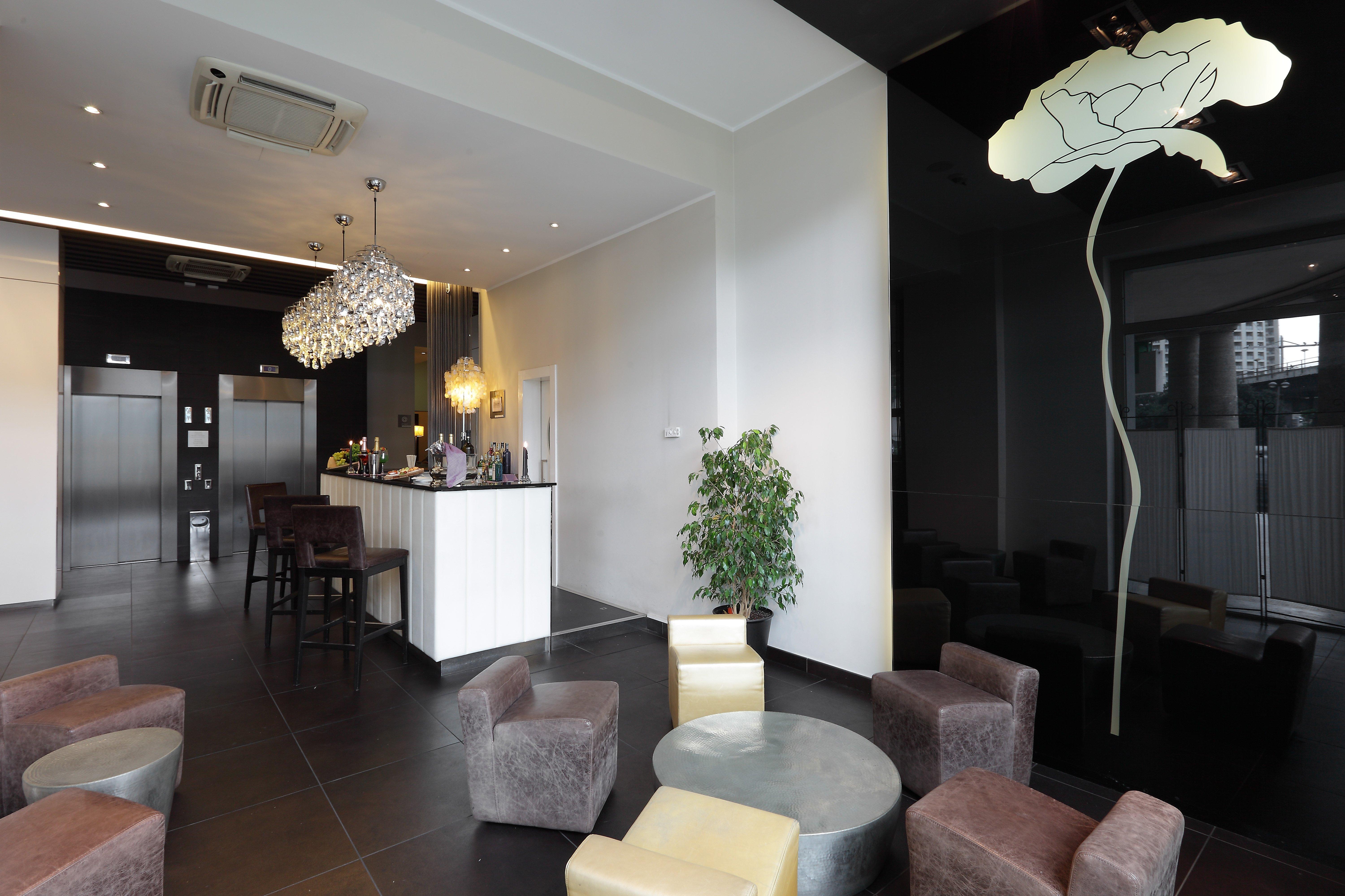 Holiday Inn Genoa City By Ihg Esterno foto